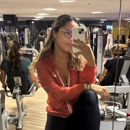 Ana beatriz Alves